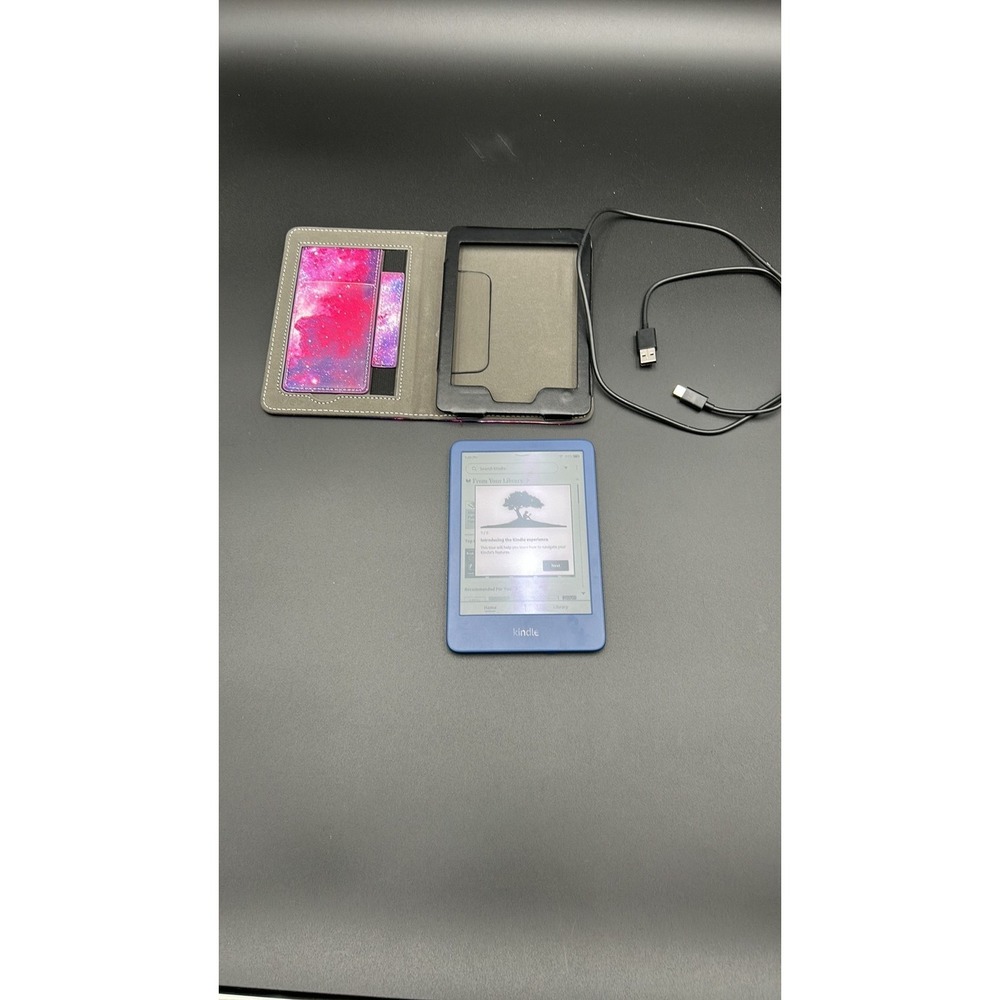 Amazon Kindle 11th Gen. Denim Blue E-Reader Bundle with Galaxy Case 00694